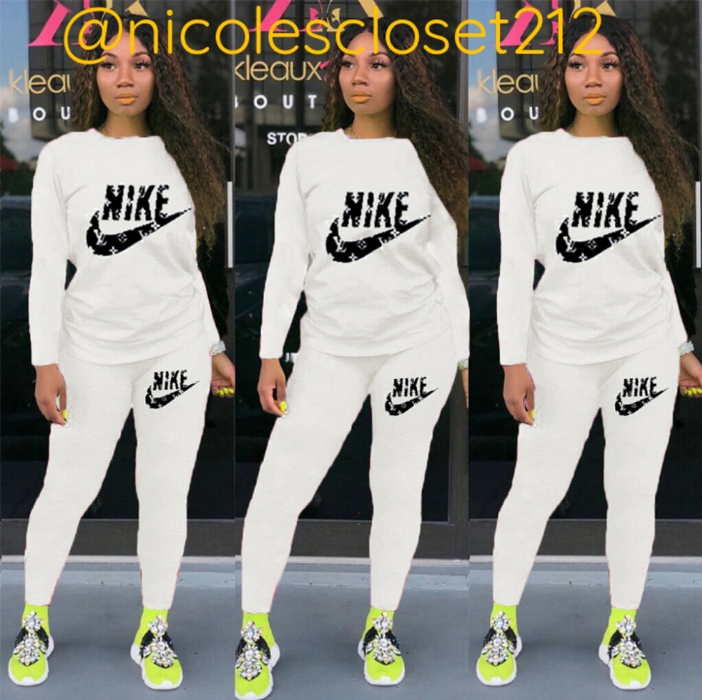 Pants set